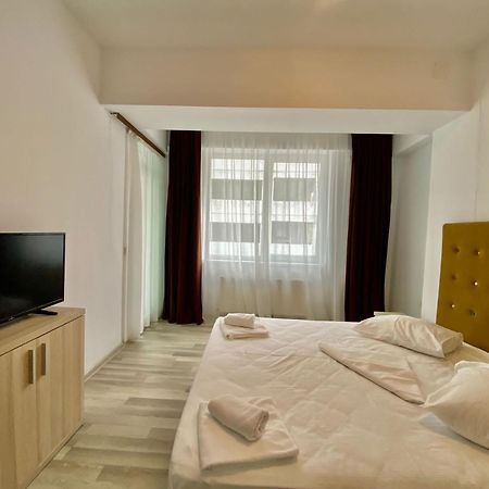 Summerland Apartmants Mamaia Nord Apartment Exterior photo