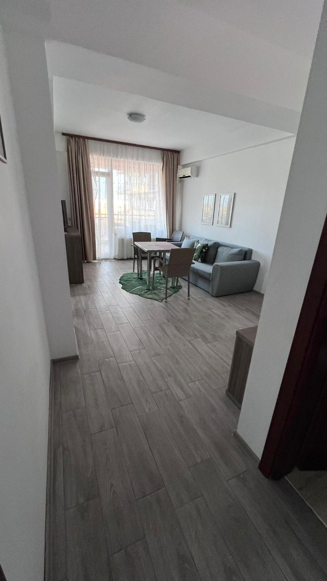 Summerland Apartmants Mamaia Nord Apartment Exterior photo